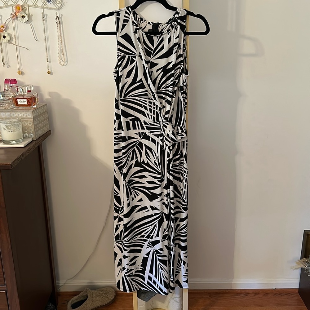 Maggy London midi dress - work wear